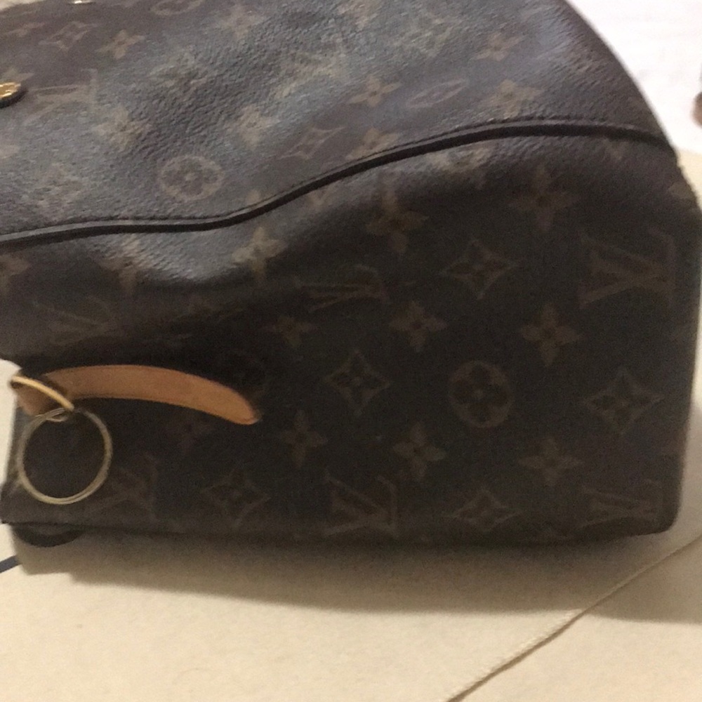 TRADED FOR DAMIER EBENE - Picture 6 of 8